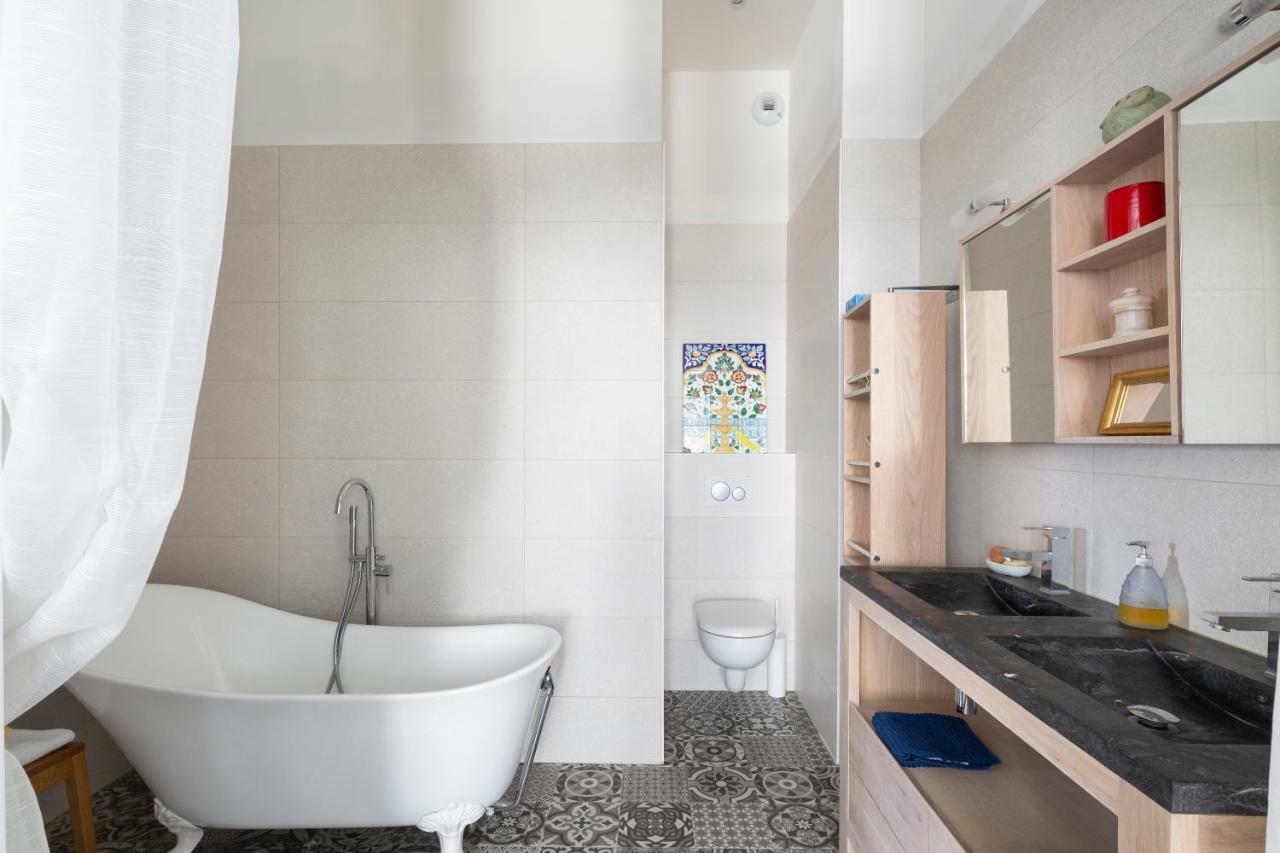 Les Suites De Philippe By Cocoonr レンヌ エクステリア 写真